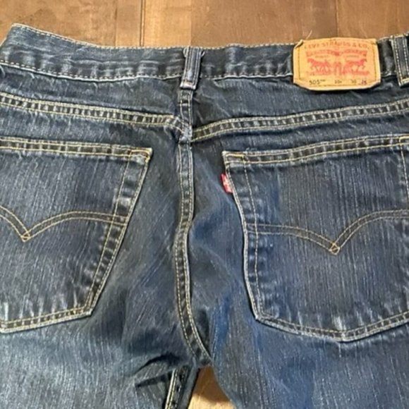 Boys Levi 505 Husky jeans - Picture 3 of 6